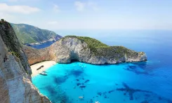 Greece's Best Island Getaways: Sun, Sea, and Serenity